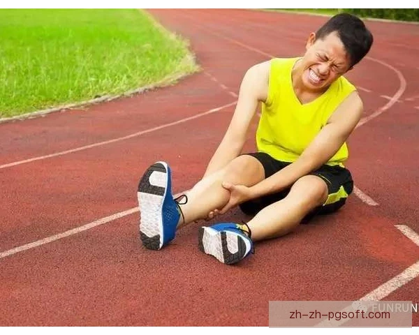 半程马拉松肌肉拉伤处理，先冷敷再逐步恢复训练